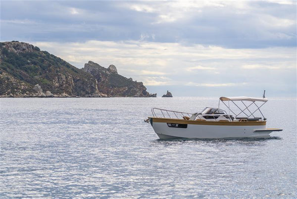 Top 10 Must-Have Boating Accessories for Your Gulf Coast Trips